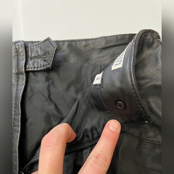 Avanti Leather Skirt Pockets - 8 - Picture 6 of 12